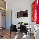 아파트 Guesthost - Uffizi Gallery Cozy Flat