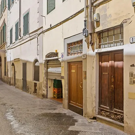 Guesthost - Uffizi Gallery Cozy Flat * 피렌체